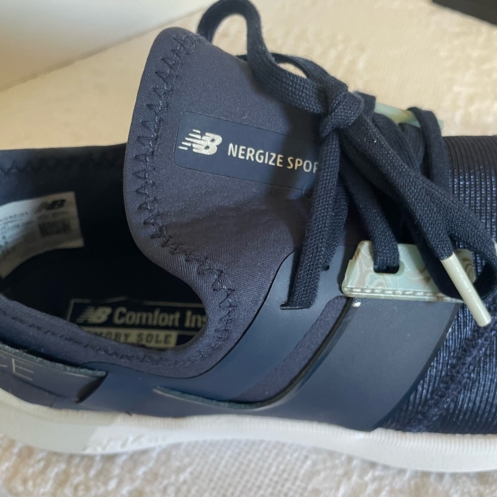 New Balance Comfort Blue Sneakers Size 6.5
“B”. Athletic Shoes - Picture 11 of 12